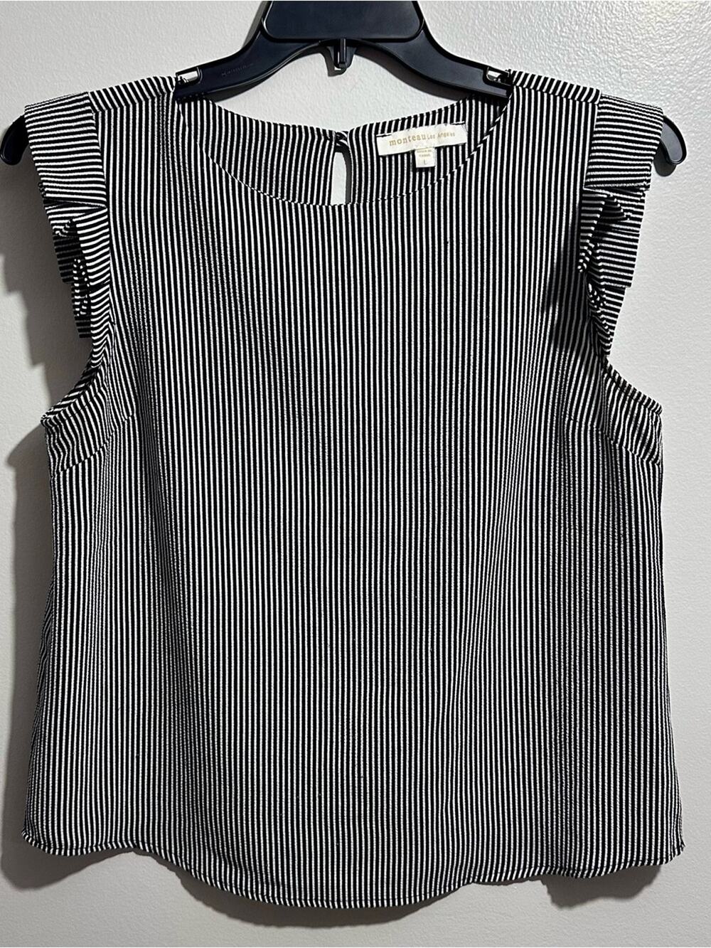 Monteau Black & White Vertical Stripe Ruffle Sleeve Tank Size M (1233)